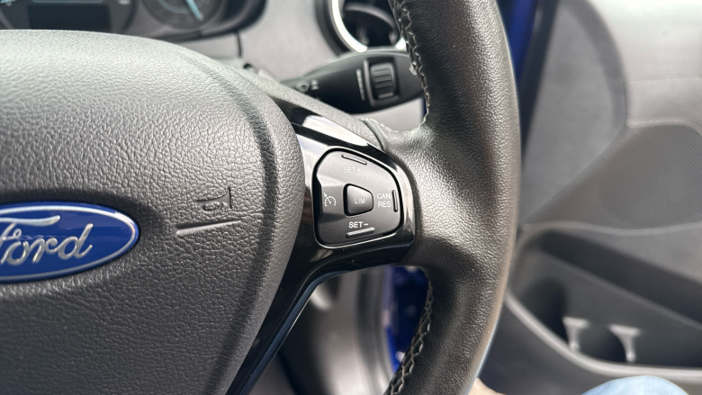 Ford KA+ 1.2 85 Zetec 5dr Petrol Hatchback